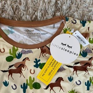 Little Sleepies Wild Horses pj top in size 16 kids, NWT. Top only.